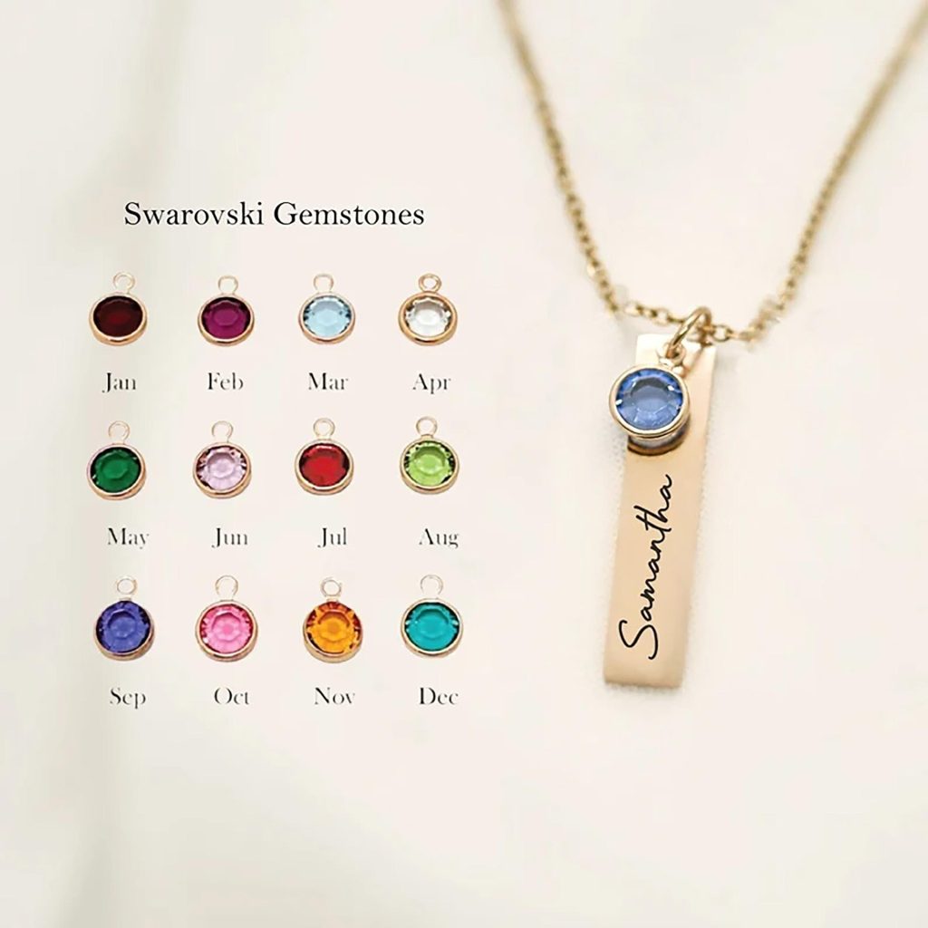 Personalized name birthstone necklace with gold engraved bar pendant + Collar de piedra de nacimiento con nombre personalizado y colgante de barra grabada en oro + Collier pierre de naissance personnalisé avec pendentif barre gravée en or + Personalisierte Geburtsstein-Namenskette mit graviertem Goldbalken-Anhänger + パーソナライズされた誕生石の名前のネックレスとゴールドの刻印入りバーペンダント