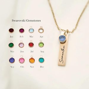 Personalized name birthstone necklace with gold engraved bar pendant + Collar de piedra de nacimiento con nombre personalizado y colgante de barra grabada en oro + Collier pierre de naissance personnalisé avec pendentif barre gravée en or + Personalisierte Geburtsstein-Namenskette mit graviertem Goldbalken-Anhänger + パーソナライズされた誕生石の名前のネックレスとゴールドの刻印入りバーペンダント