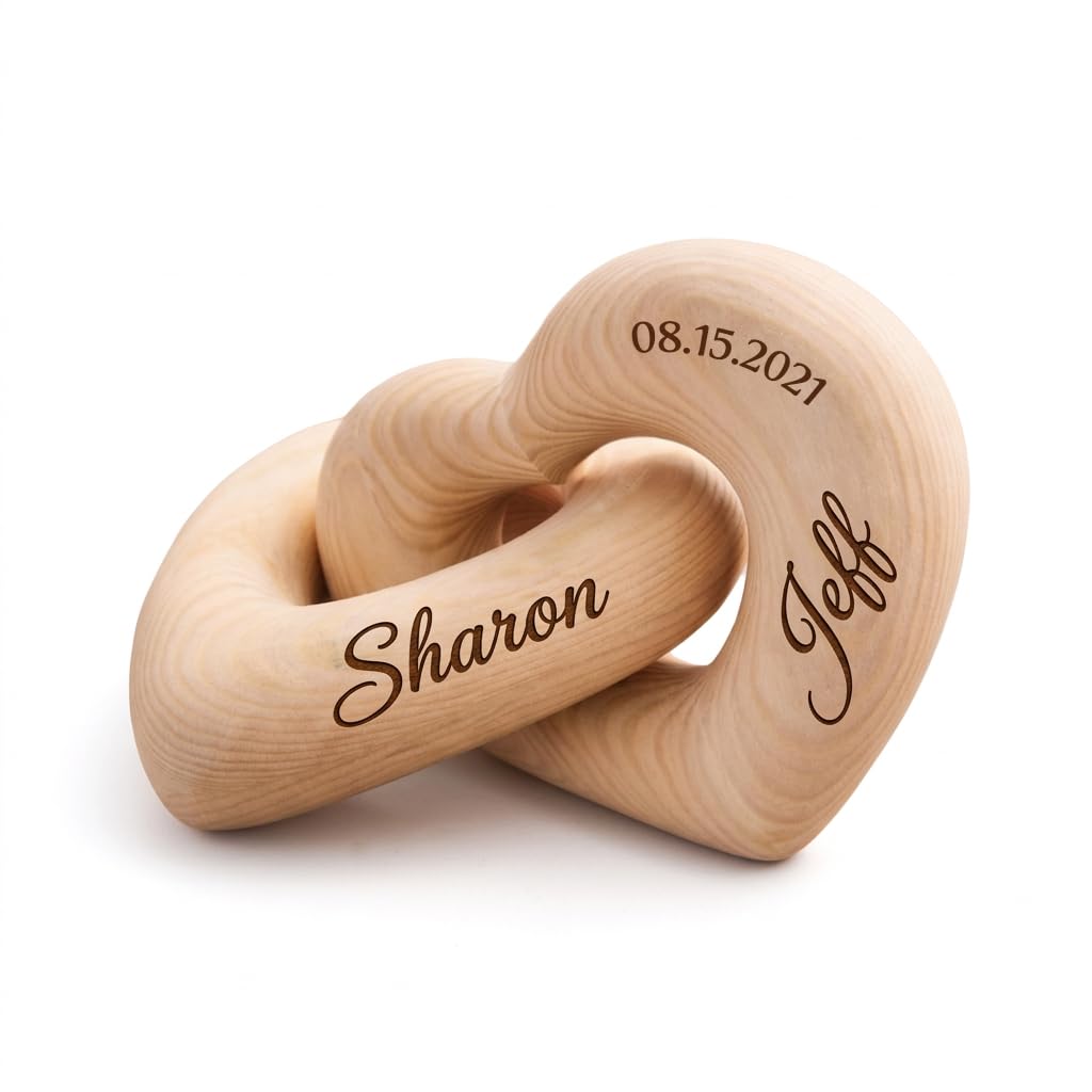 Personalized interlocking wooden hearts for couples, regalo de aniversario para parejas, coeurs en bois personnalisés, personalisierte verschlungene Holzherzen, 名入れ木製ハートの彫刻