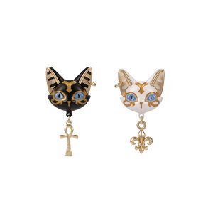Ancient Egyptian Pharaoh cat earrings in black and white enamel - Pendientes de gato faraón egipcio en esmalte blanco y negro