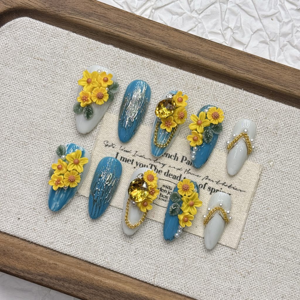 Handmade 3D Sunflower Press On Nails, Blue White Fake Nails 10 Pcs Almond Shape